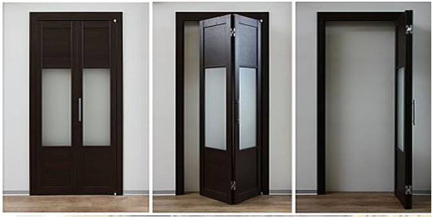 Шпонированные двери гармошка с матовыми стеклянными вставками Балаково